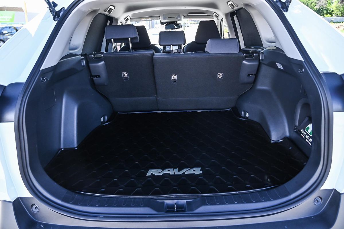 2020 Toyota RAV4 GXL AXAH54R