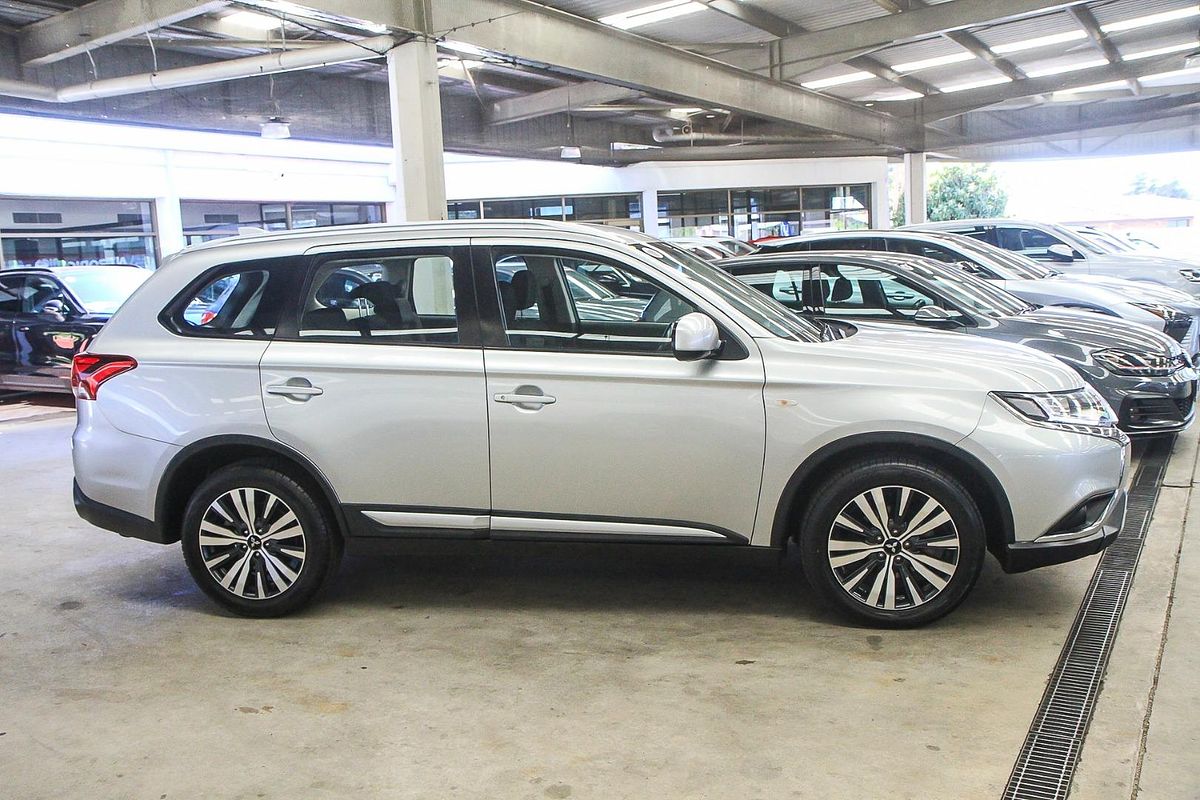 2019 Mitsubishi Outlander ES ZL