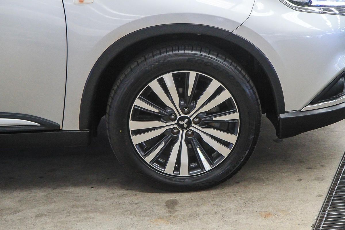 2019 Mitsubishi Outlander ES ZL