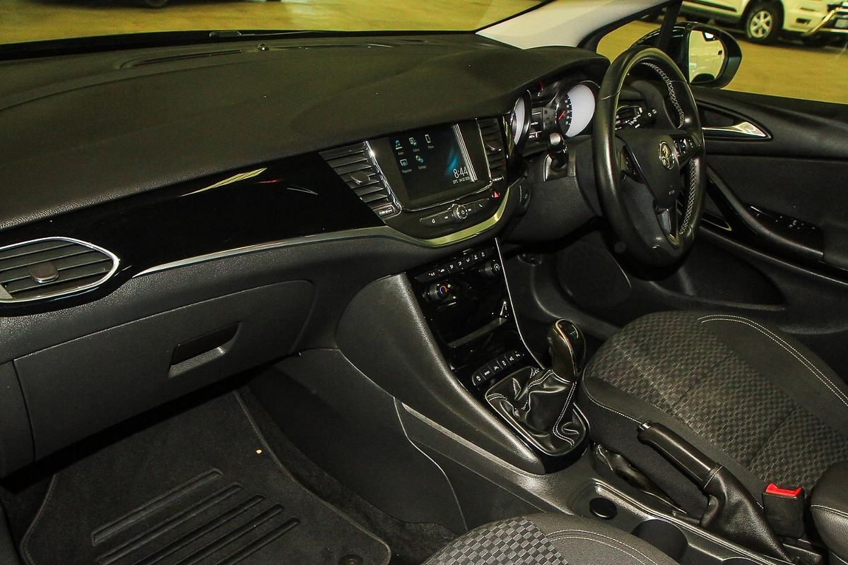2017 Holden Astra RS BK