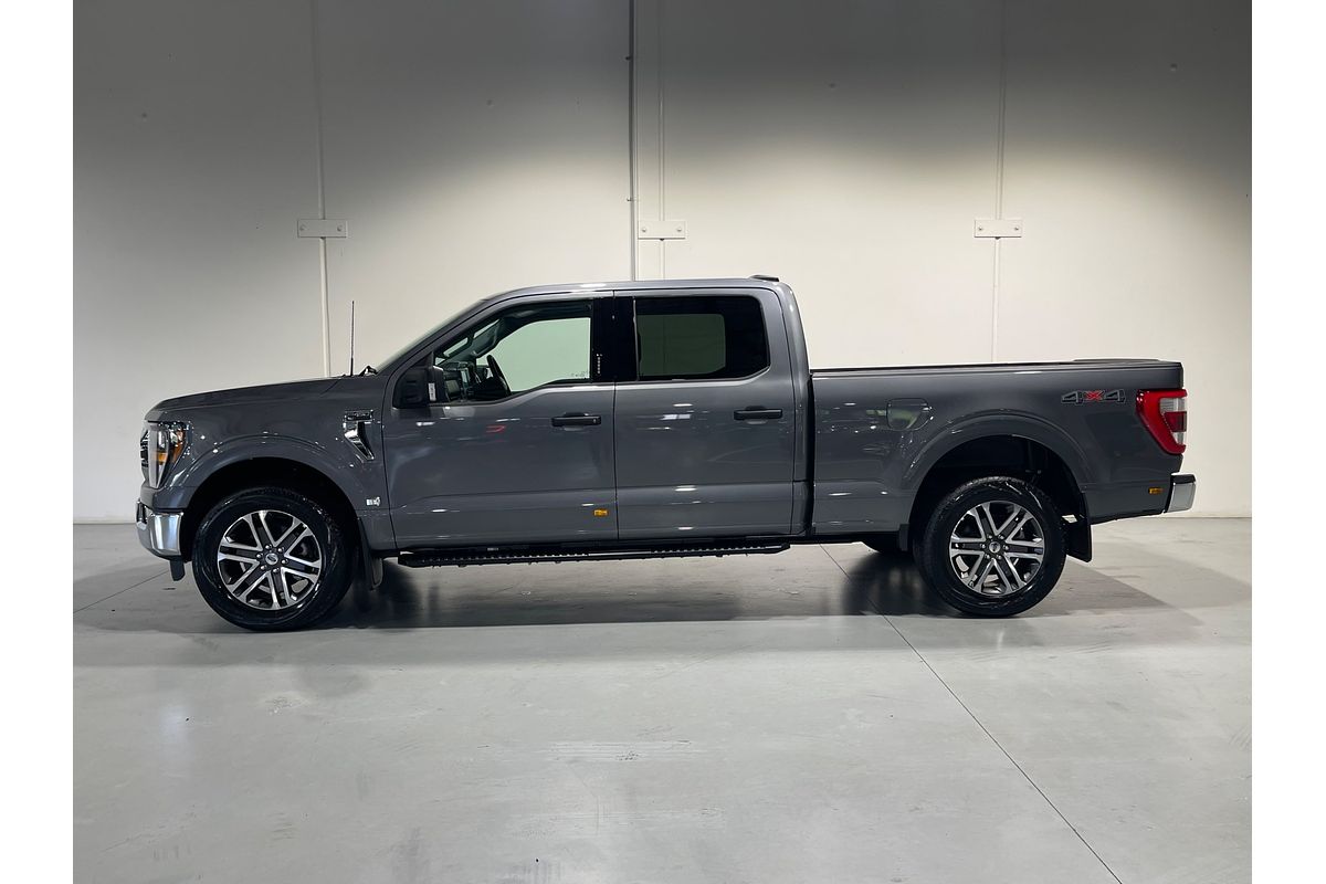 2023 Ford F-150 XLT  4X4 LWB