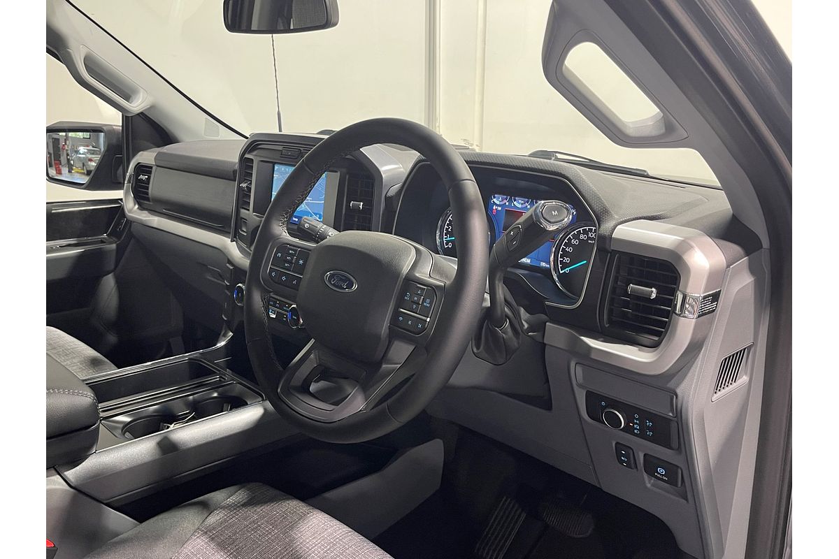 2023 Ford F-150 XLT  4X4 LWB
