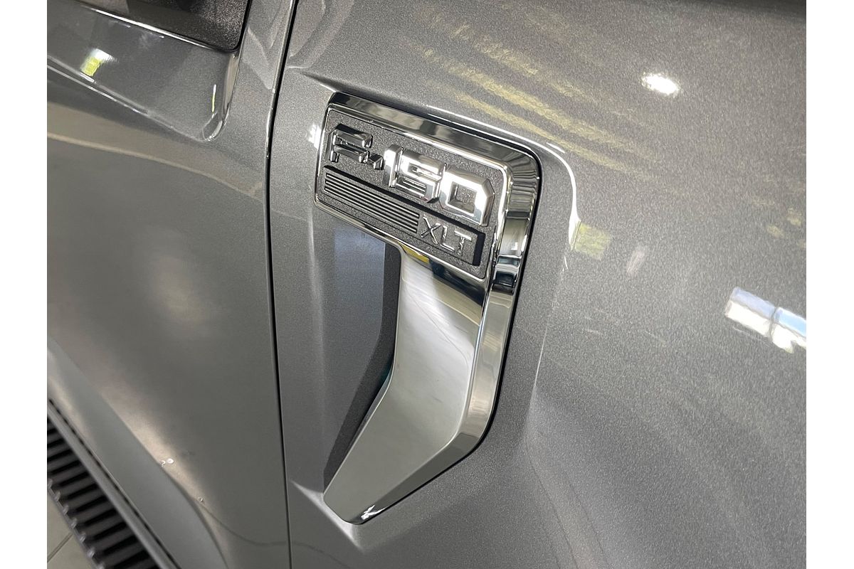 2023 Ford F-150 XLT  4X4 LWB