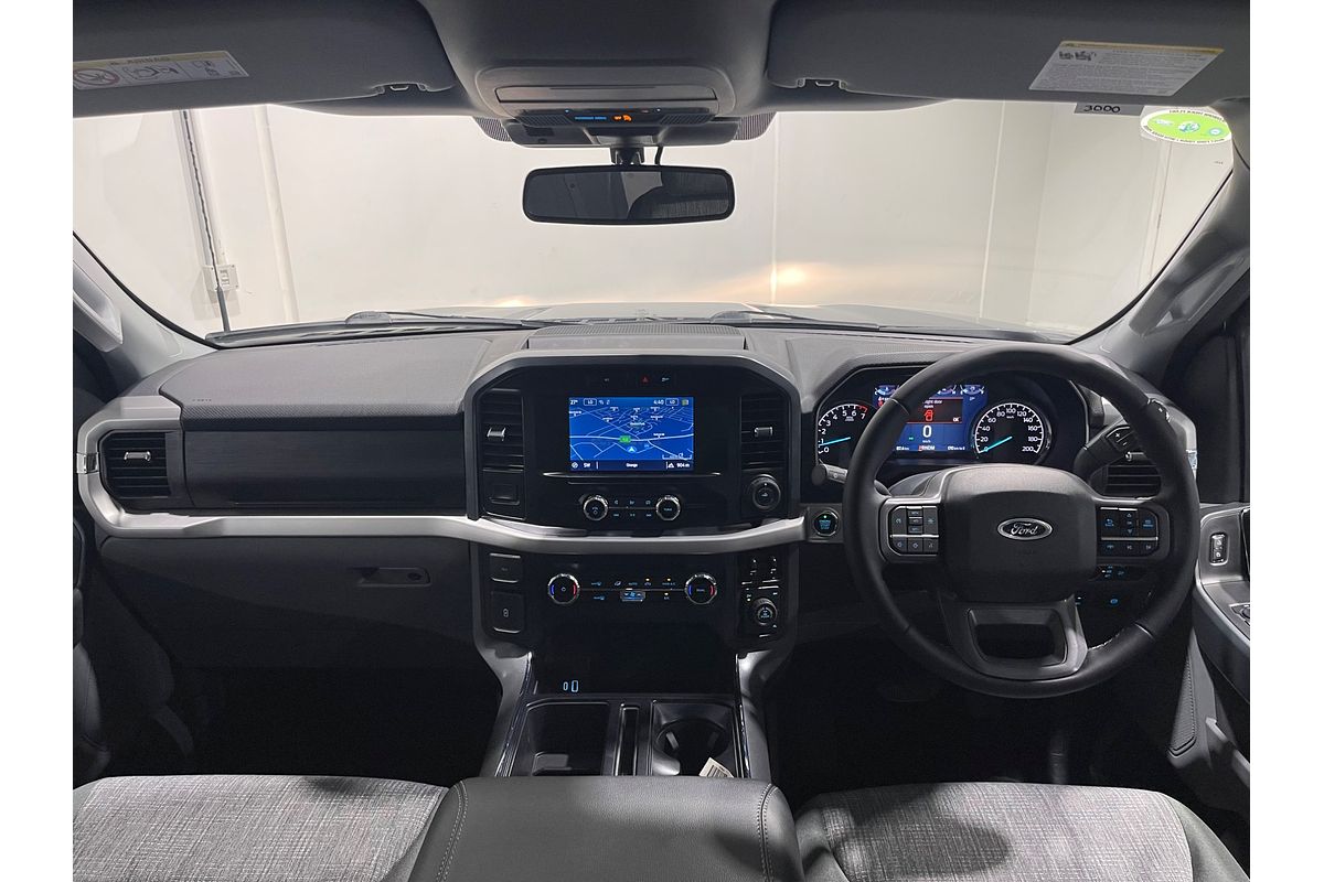 2023 Ford F-150 XLT  4X4 LWB