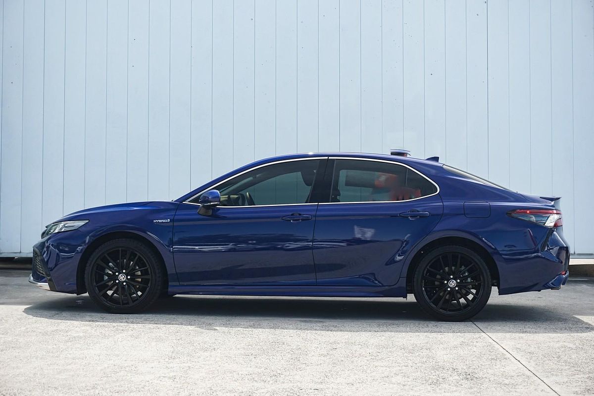 2023 Toyota Camry SX AXVH70R