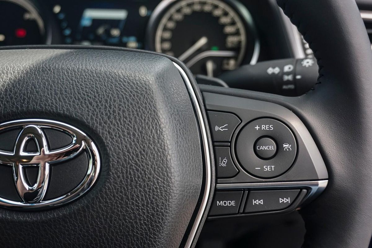 2023 Toyota Camry SX AXVH70R