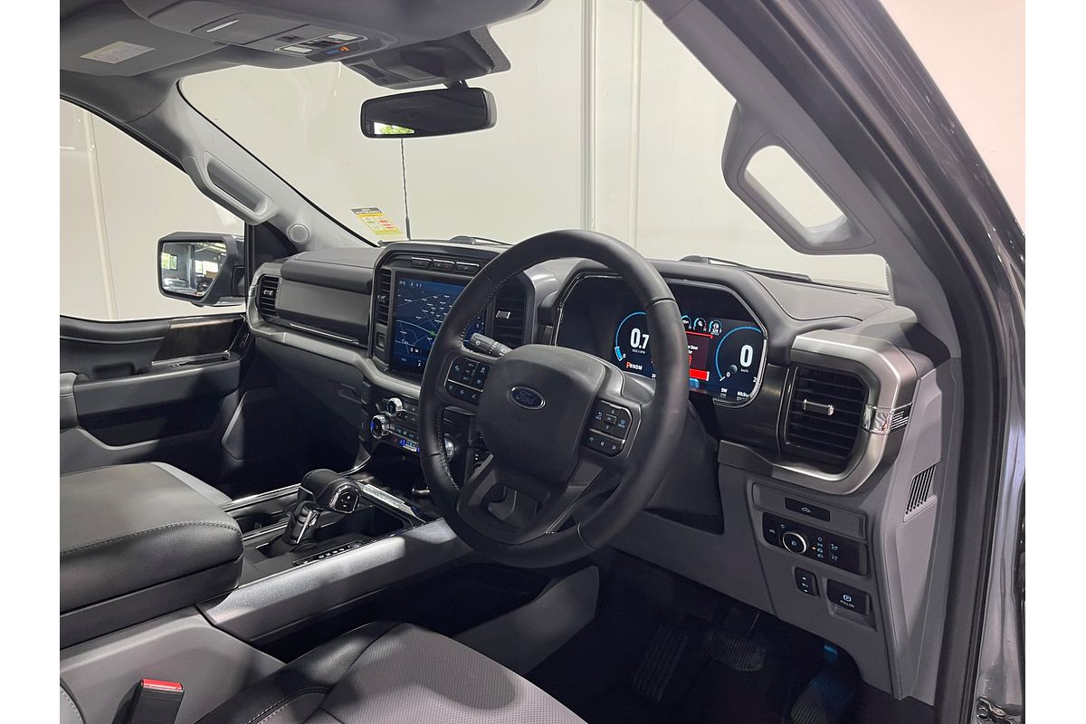 2023 Ford F-150 Lariat  4X4 LWB