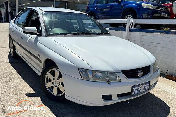 2002 Holden COMMODORE ACCLAIM VY