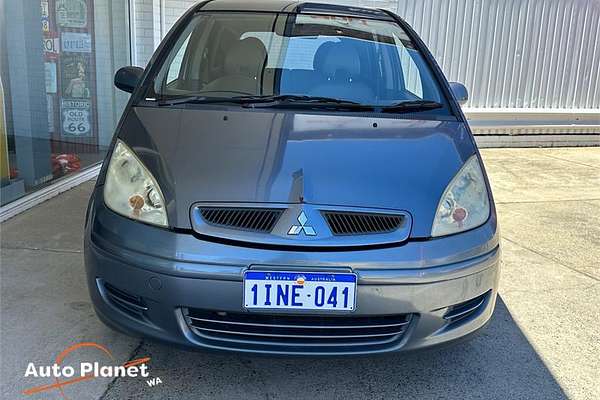 2005 Mitsubishi COLT LS RG