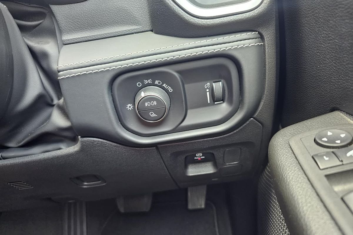 2023 RAM 1500 Big Horn DT 4X4 LWB