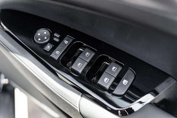 2025 Kia Sportage SX+ NQ5