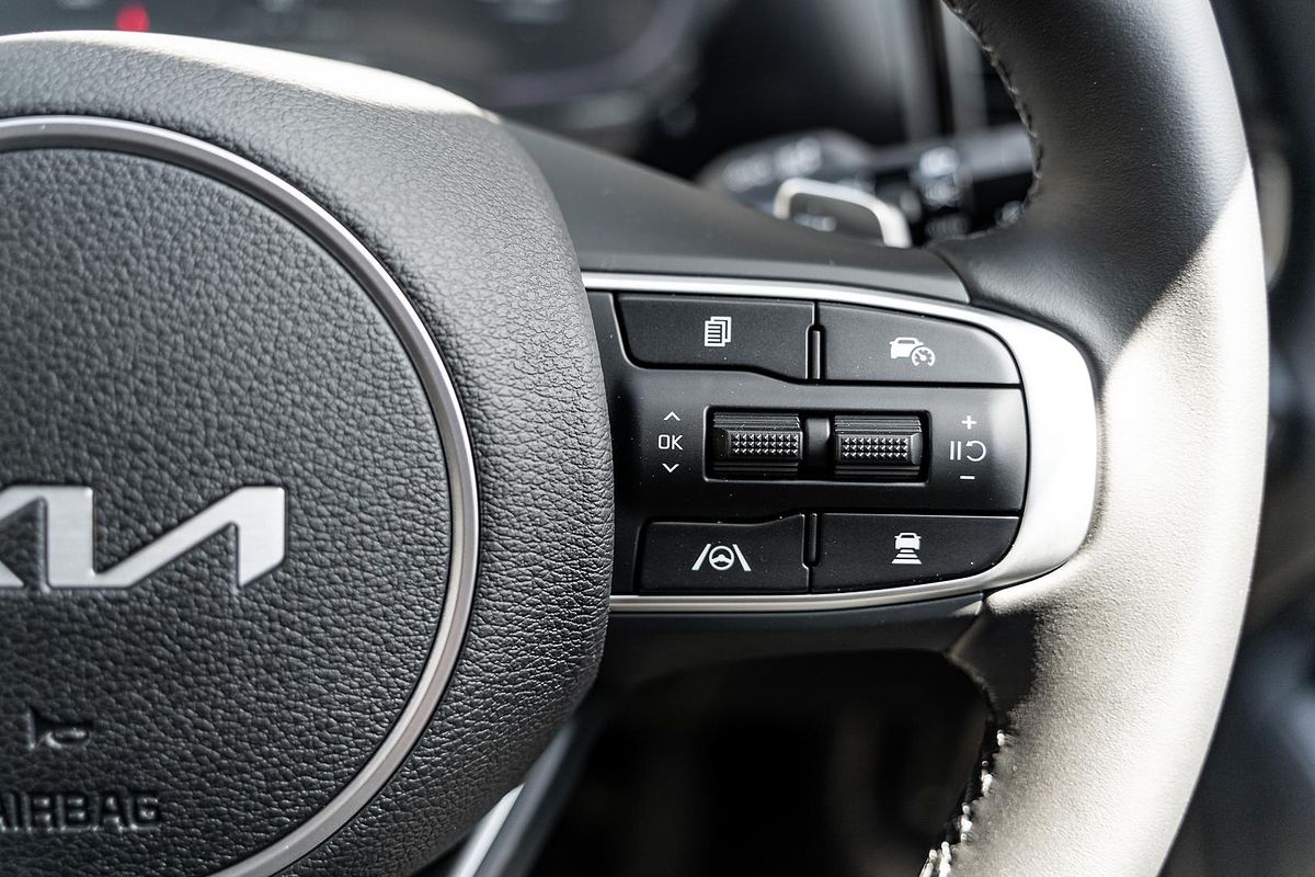 2025 Kia Sportage SX+ NQ5