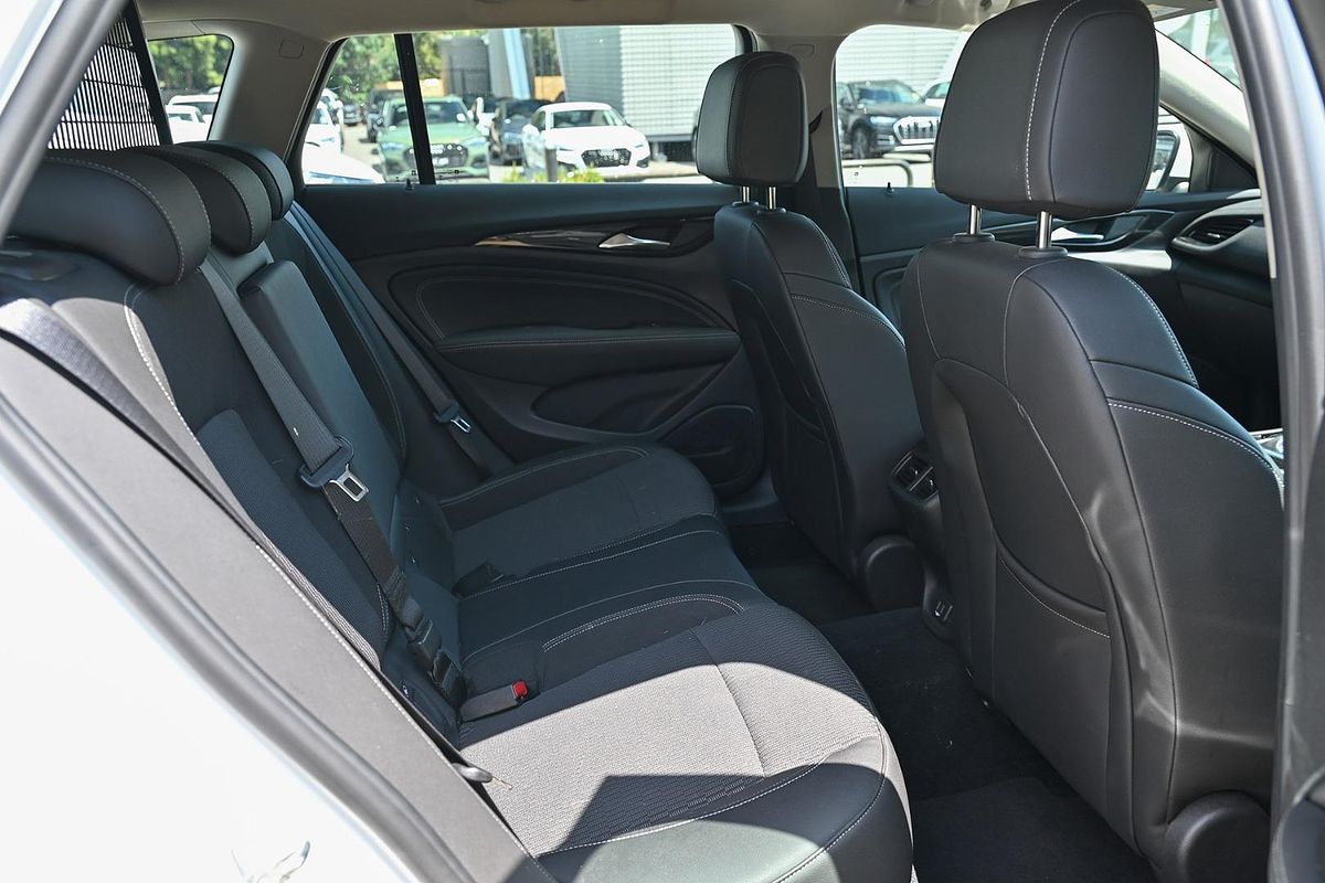 2018 Holden Commodore RS ZB