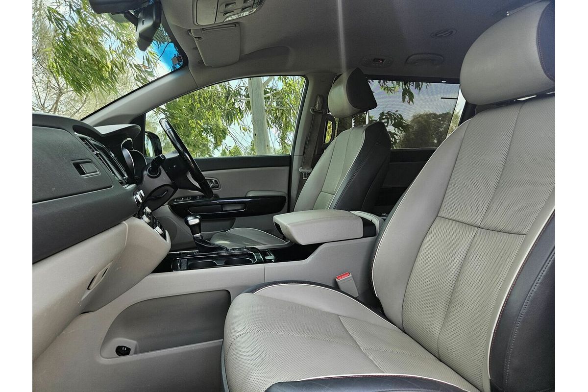 2017 Kia Carnival Platinum YP MY17
