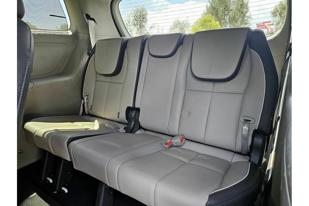2017 Kia Carnival Platinum YP MY17