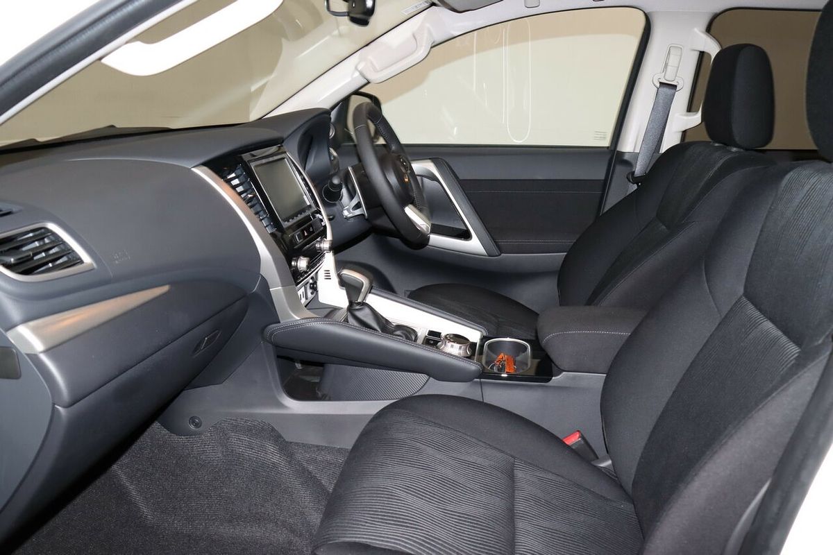 2024 Mitsubishi Pajero Sport GLS QG