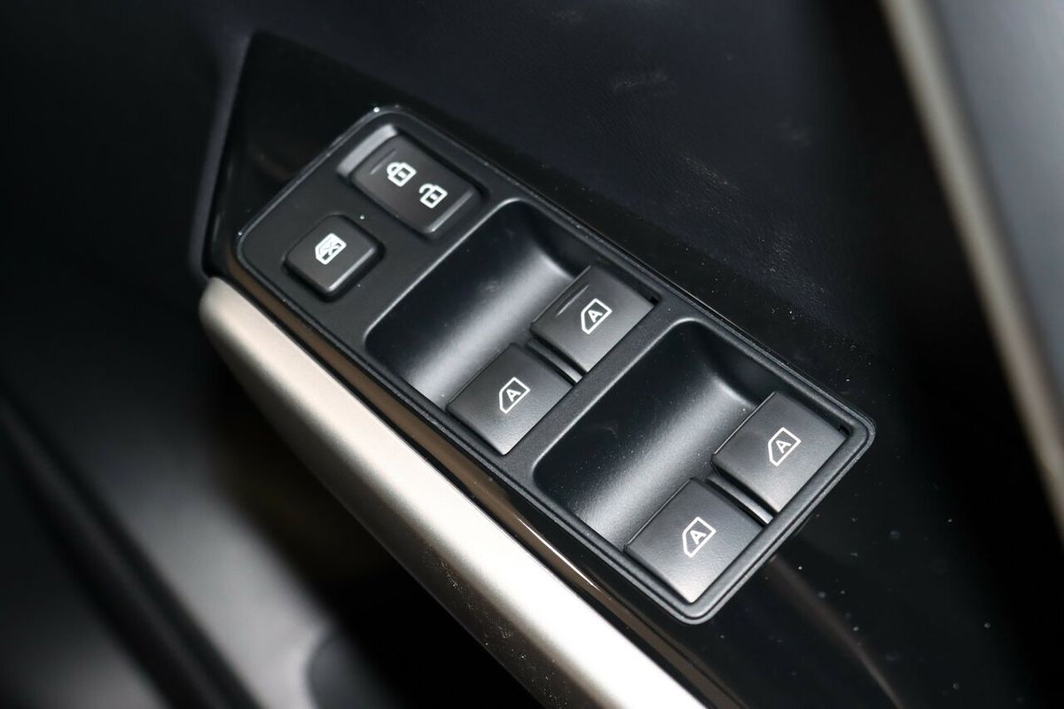 2024 Mitsubishi Pajero Sport GLS QG