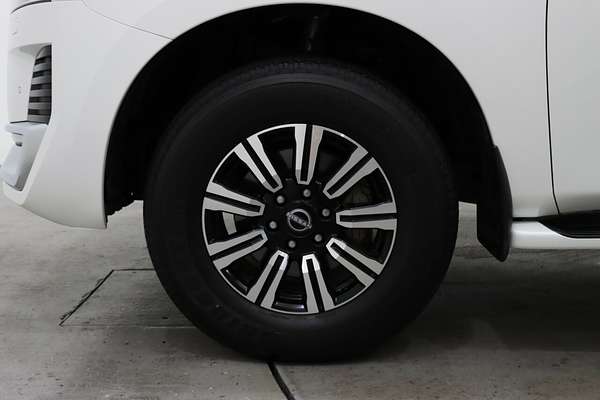 2023 Nissan Patrol Ti-L Y62
