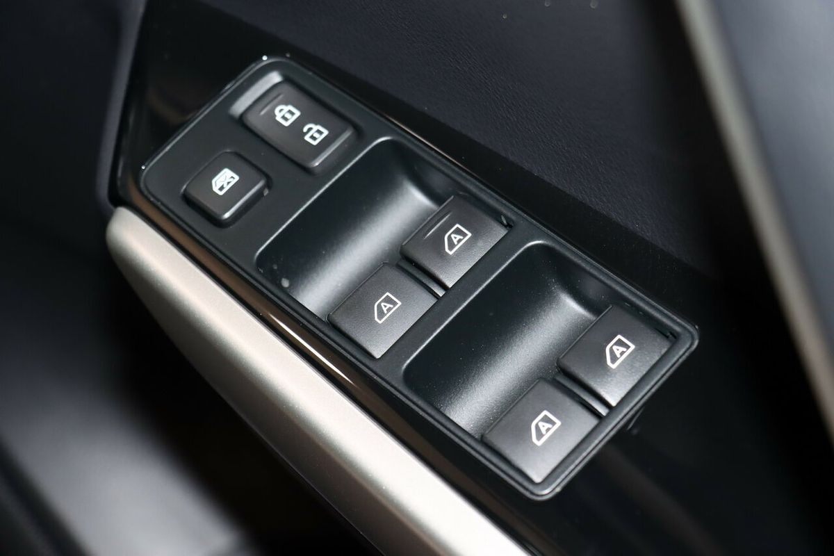 2024 Mitsubishi Pajero Sport GLS QG