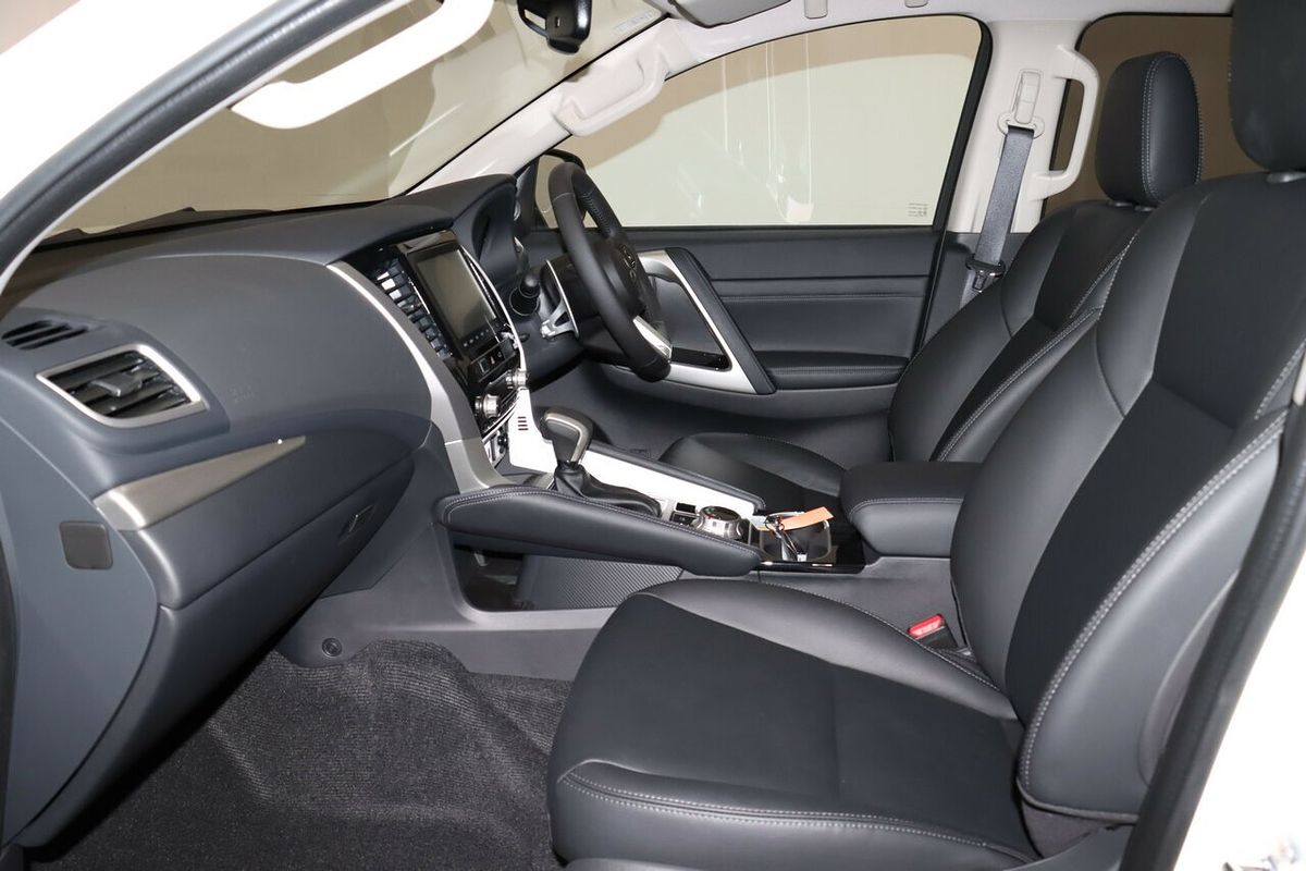 2024 Mitsubishi Pajero Sport GLS QG