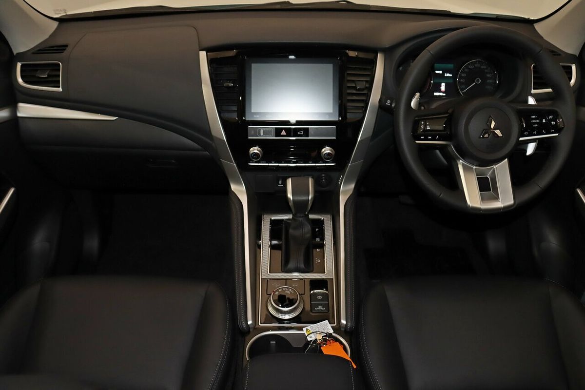 2024 Mitsubishi Pajero Sport GLS QG