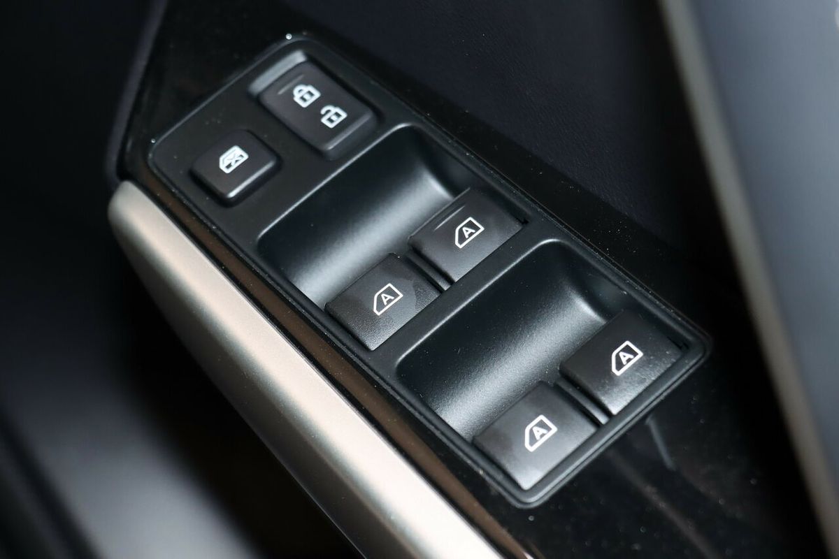 2024 Mitsubishi Pajero Sport GLS QG