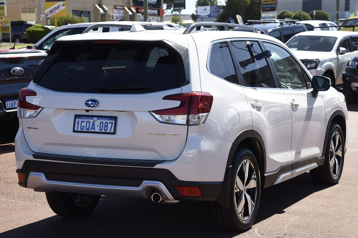 2018 Subaru Forester 2.5i-S S5