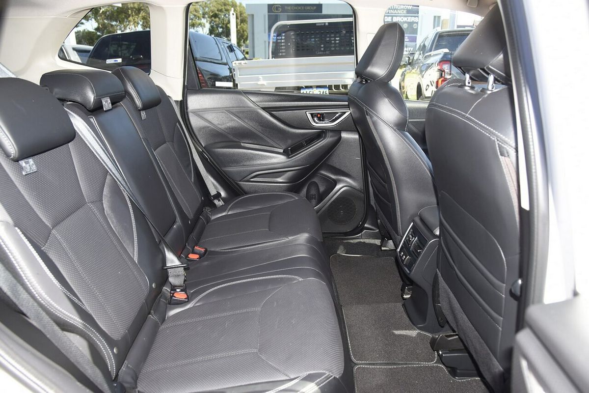 2018 Subaru Forester 2.5i-S S5