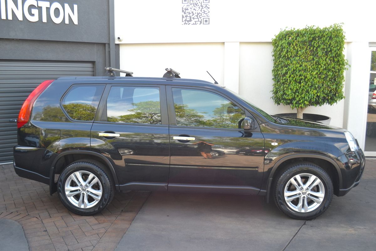 2011 Nissan X-TRAIL ST T31