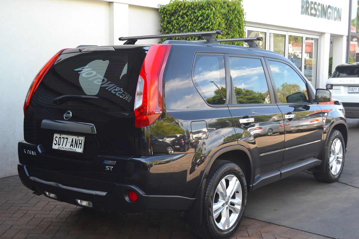 2011 Nissan X-TRAIL ST T31