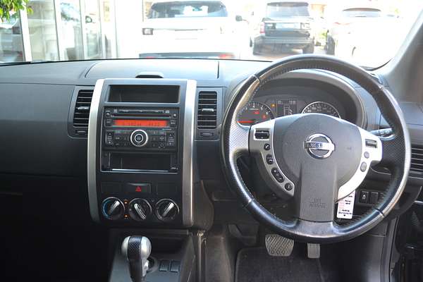 2011 Nissan X-TRAIL ST T31