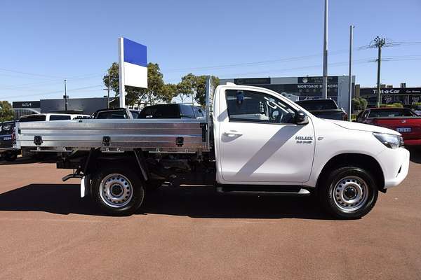 2024 Toyota Hilux SR GUN126R 4X4