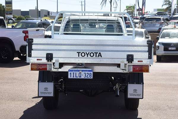 2024 Toyota Hilux SR GUN126R 4X4