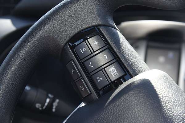 2024 Toyota Hilux SR GUN126R 4X4