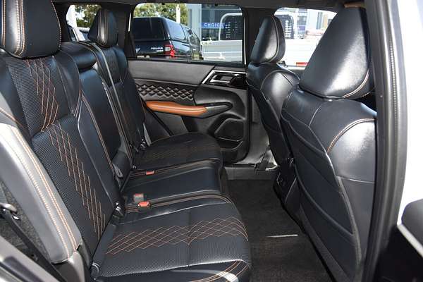 2022 Mitsubishi Outlander Exceed Tourer ZM