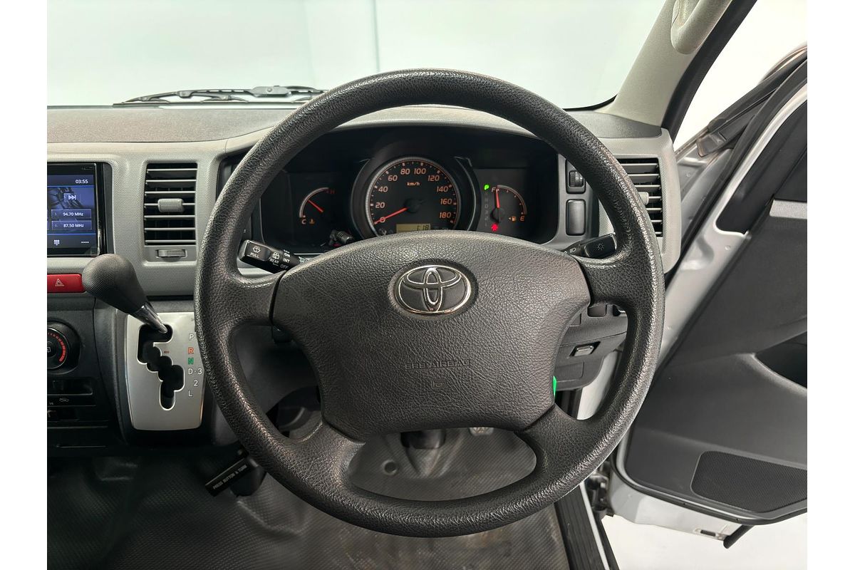2011 Toyota Hiace 4WD High Roof KDH206