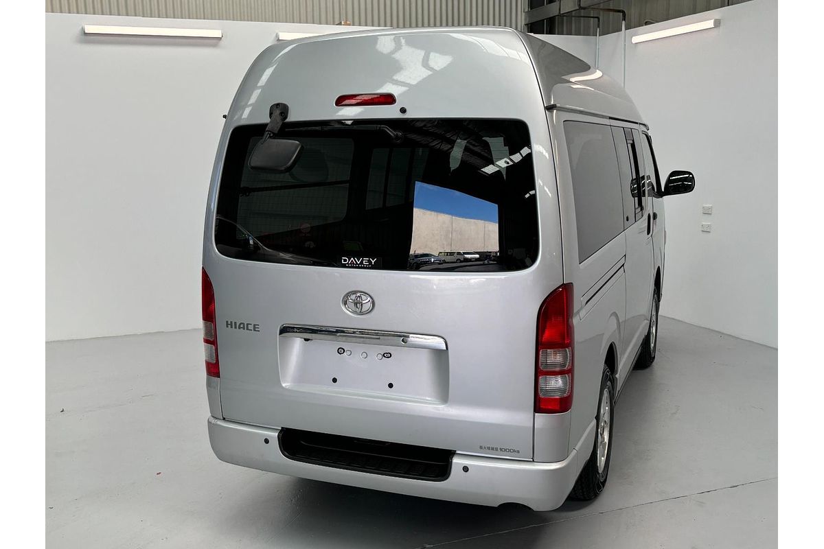 2011 Toyota Hiace 4WD High Roof KDH206