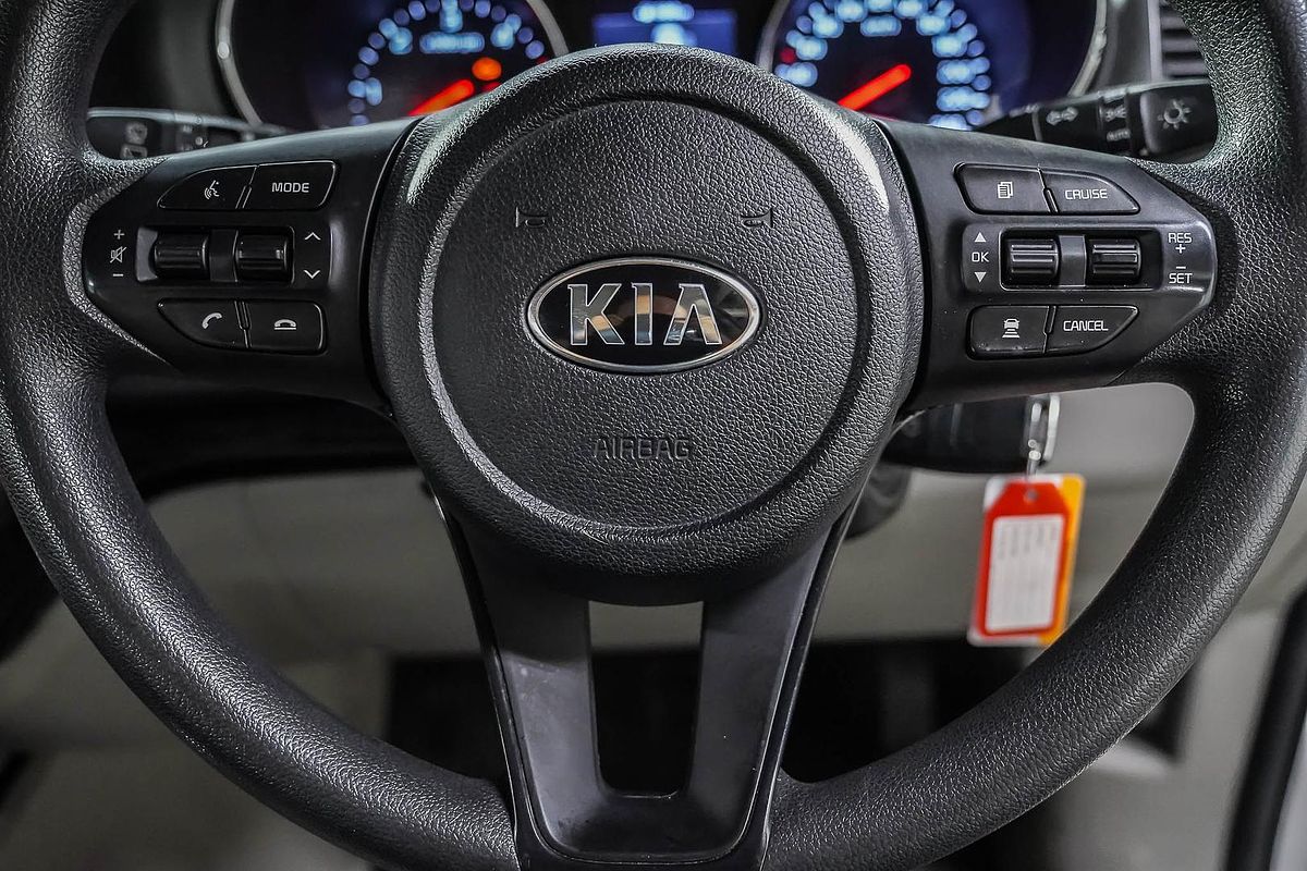 2020 Kia Carnival S YP