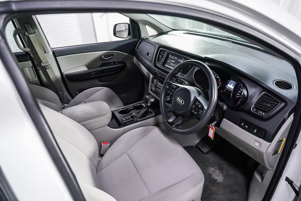 2020 Kia Carnival S YP