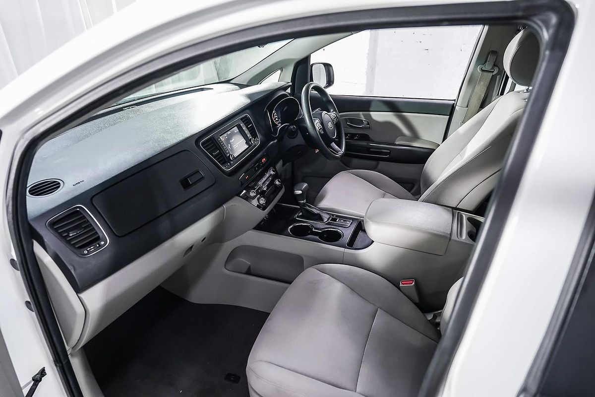 2020 Kia Carnival S YP