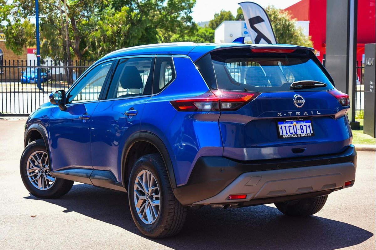 2023 Nissan X-TRAIL ST T33