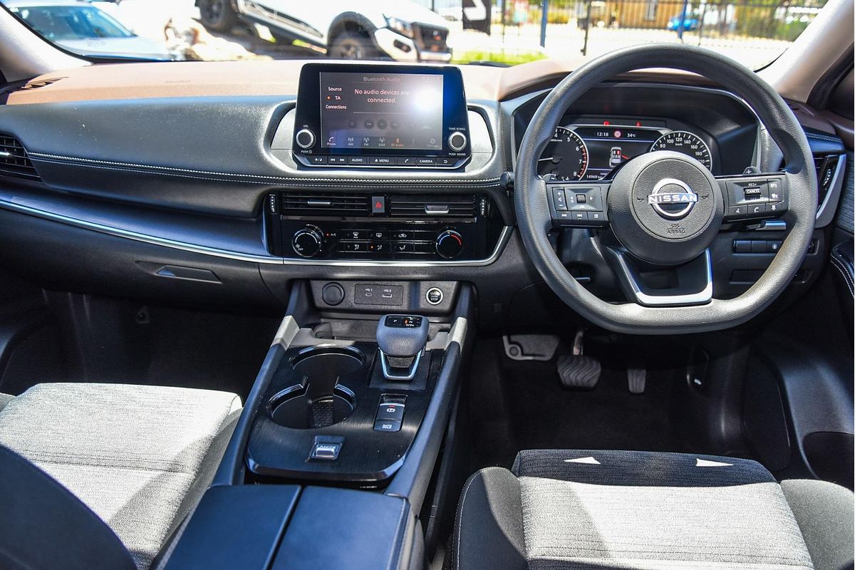 2023 Nissan X-TRAIL ST T33