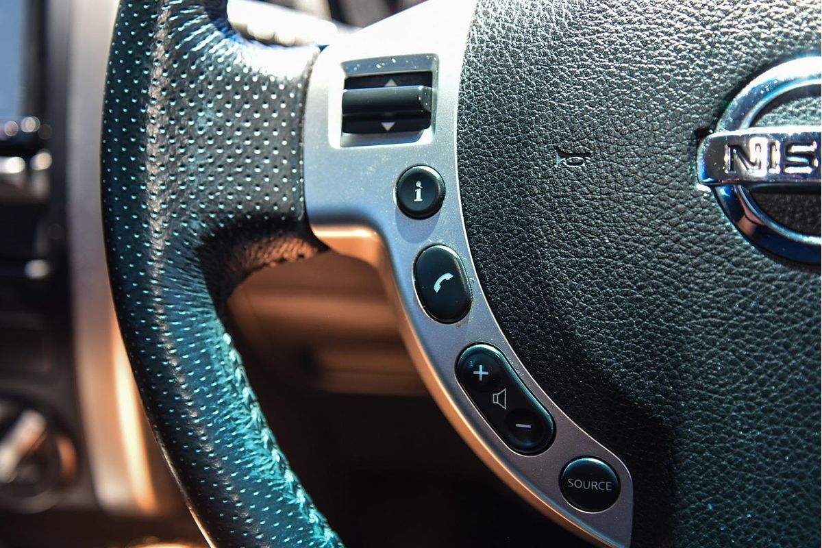 2013 Nissan X-TRAIL ST T31