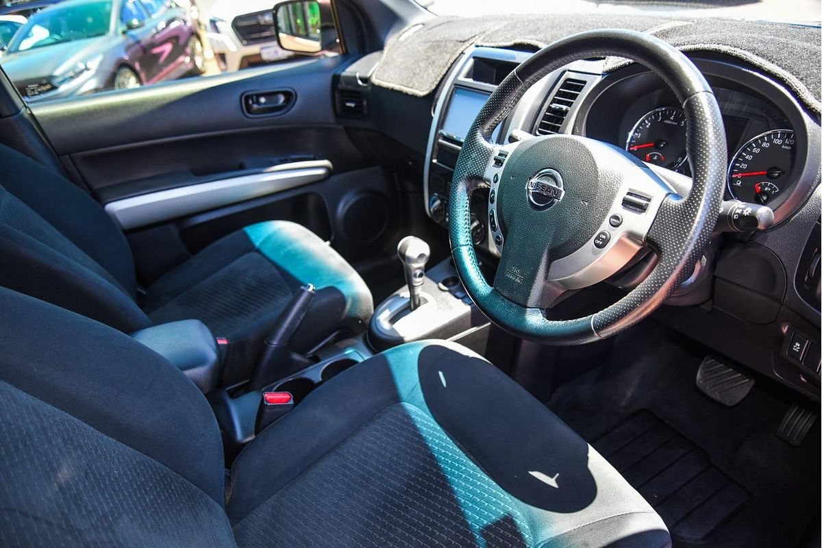 2013 Nissan X-TRAIL ST T31