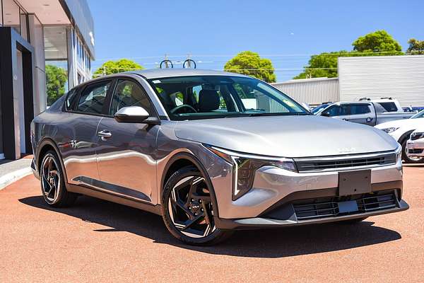 2025 Kia K4 Sport+ CL4m