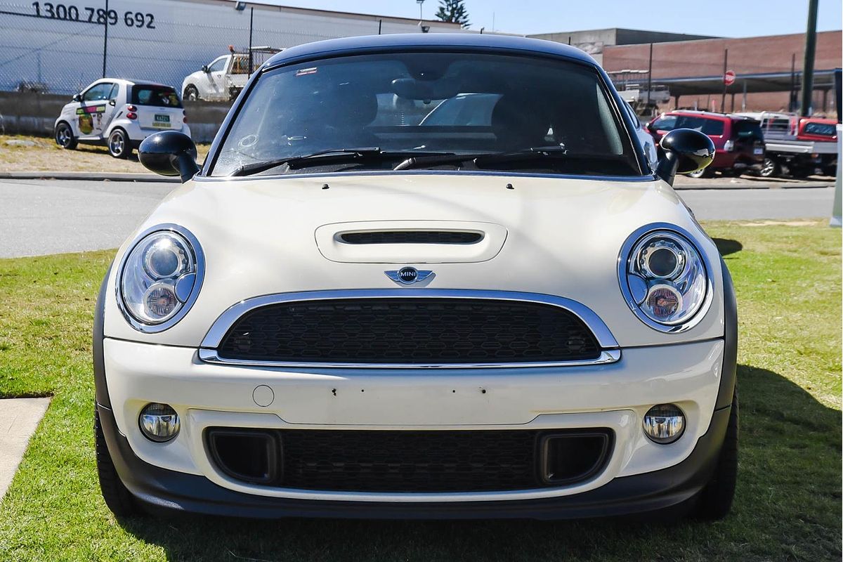 2012 MINI Coupe Cooper S R58