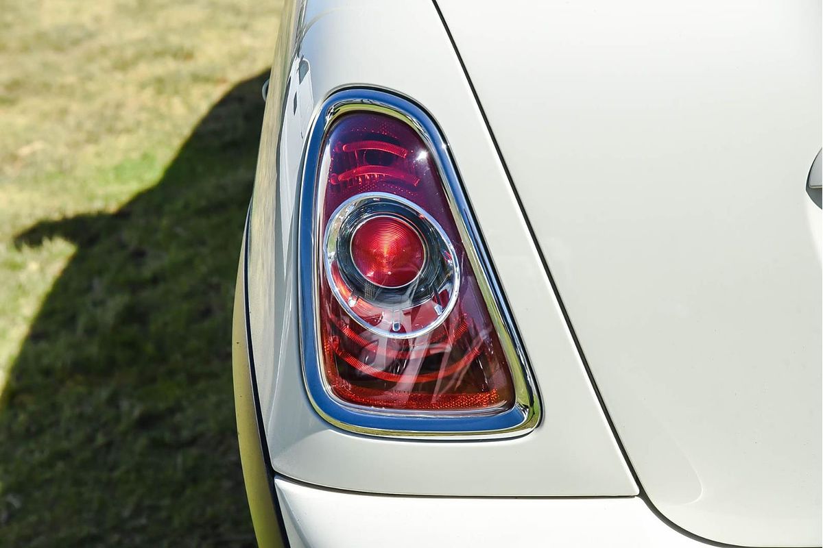 2012 MINI Coupe Cooper S R58