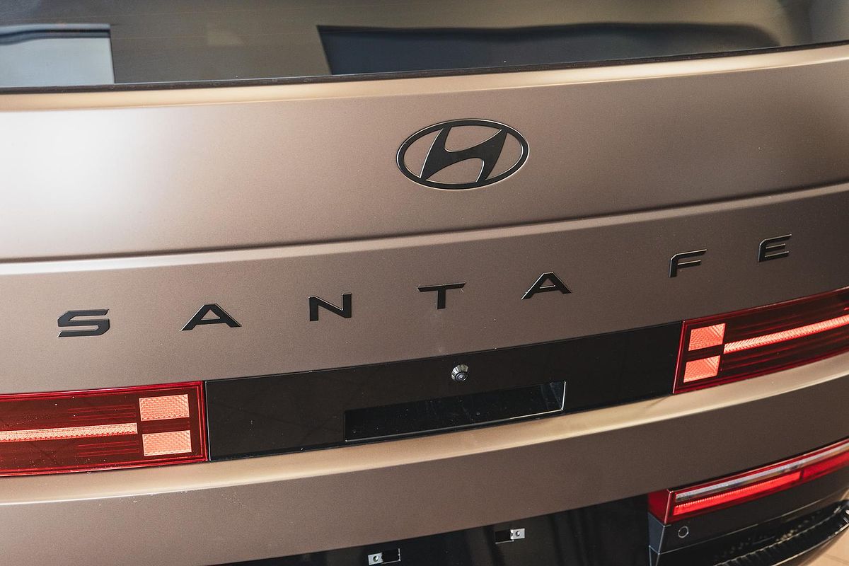 2024 Hyundai Santa Fe Hybrid Calligraphy MX5.V1
