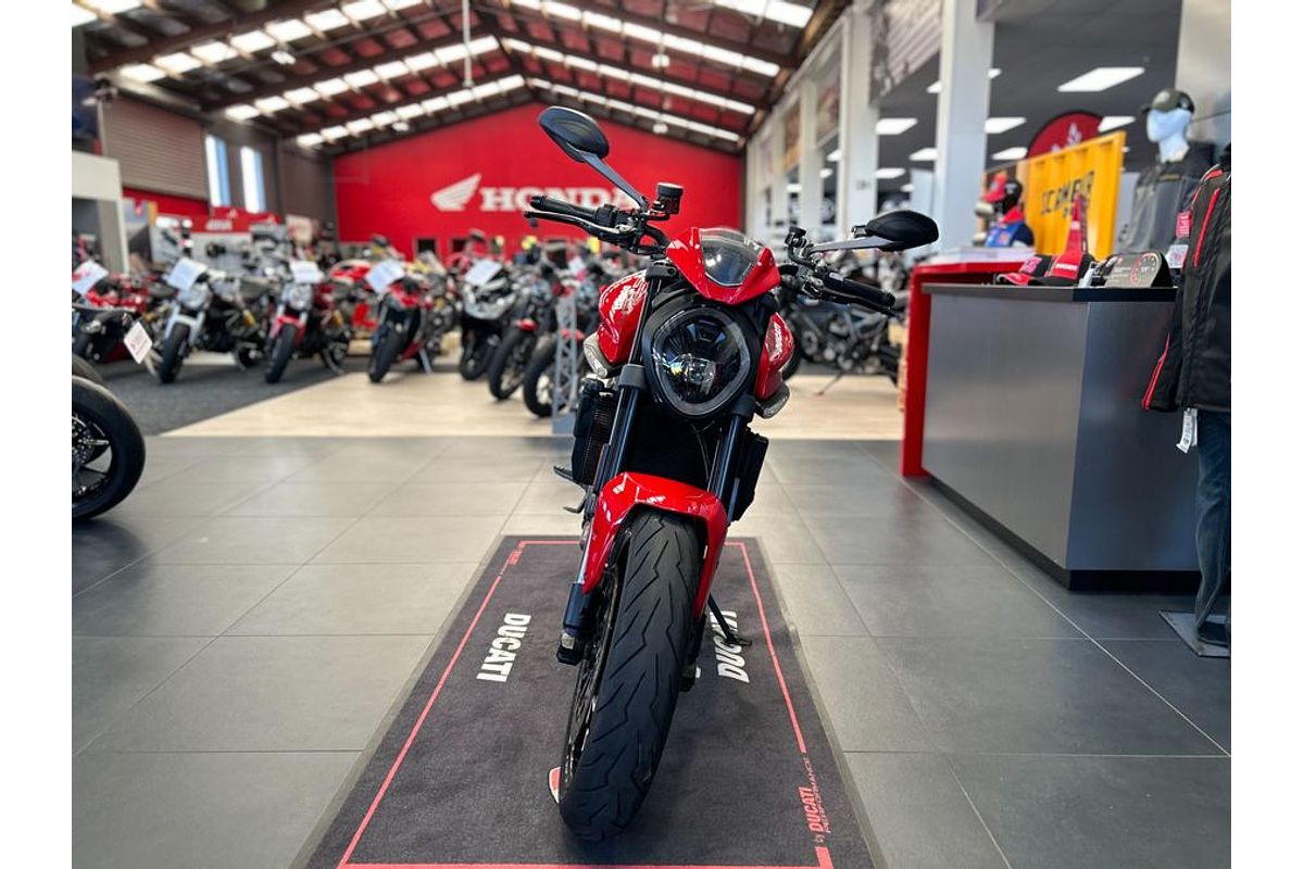 2023 Ducati MONSTER 937+