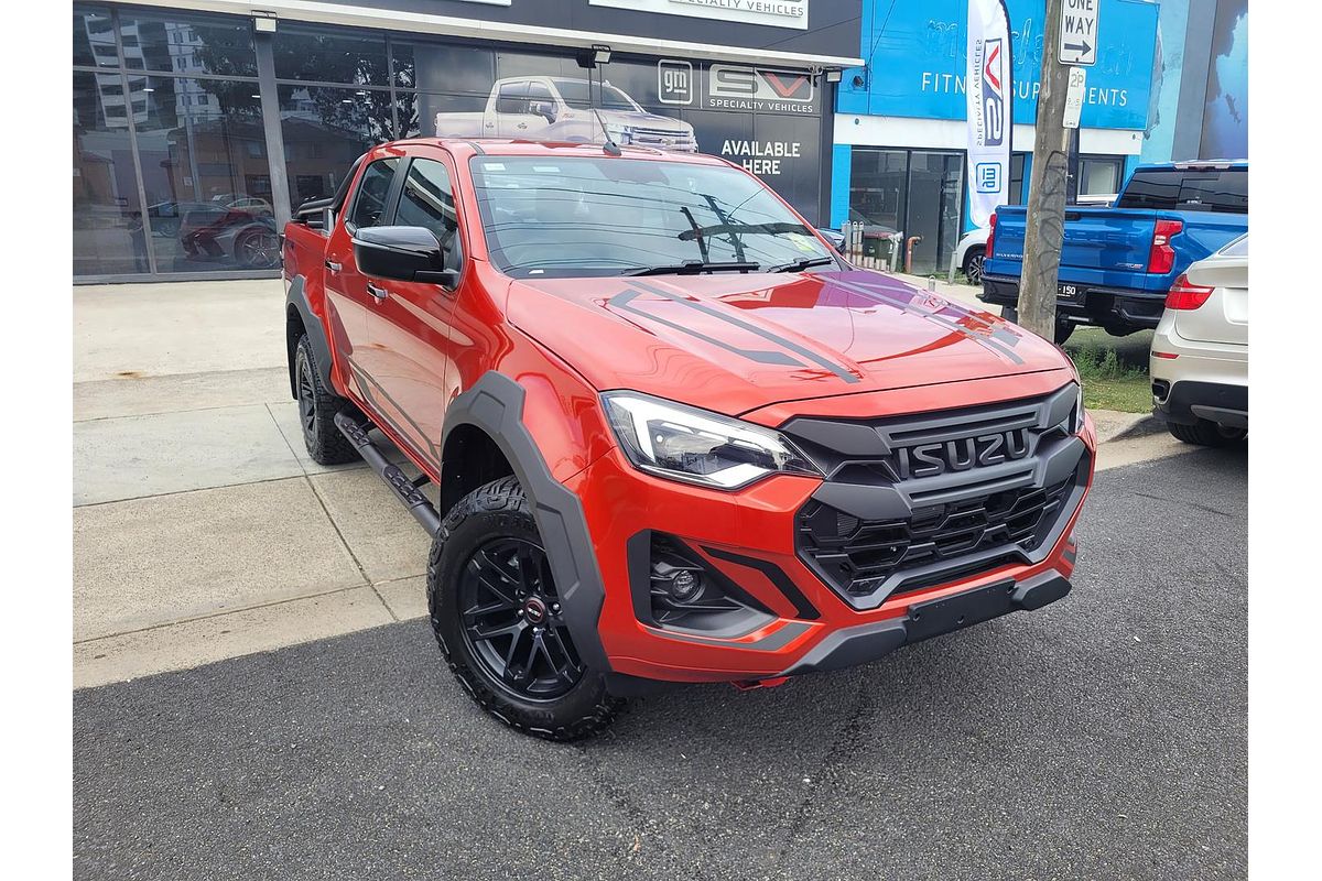 2024 Isuzu D-MAX BLADE 4X4